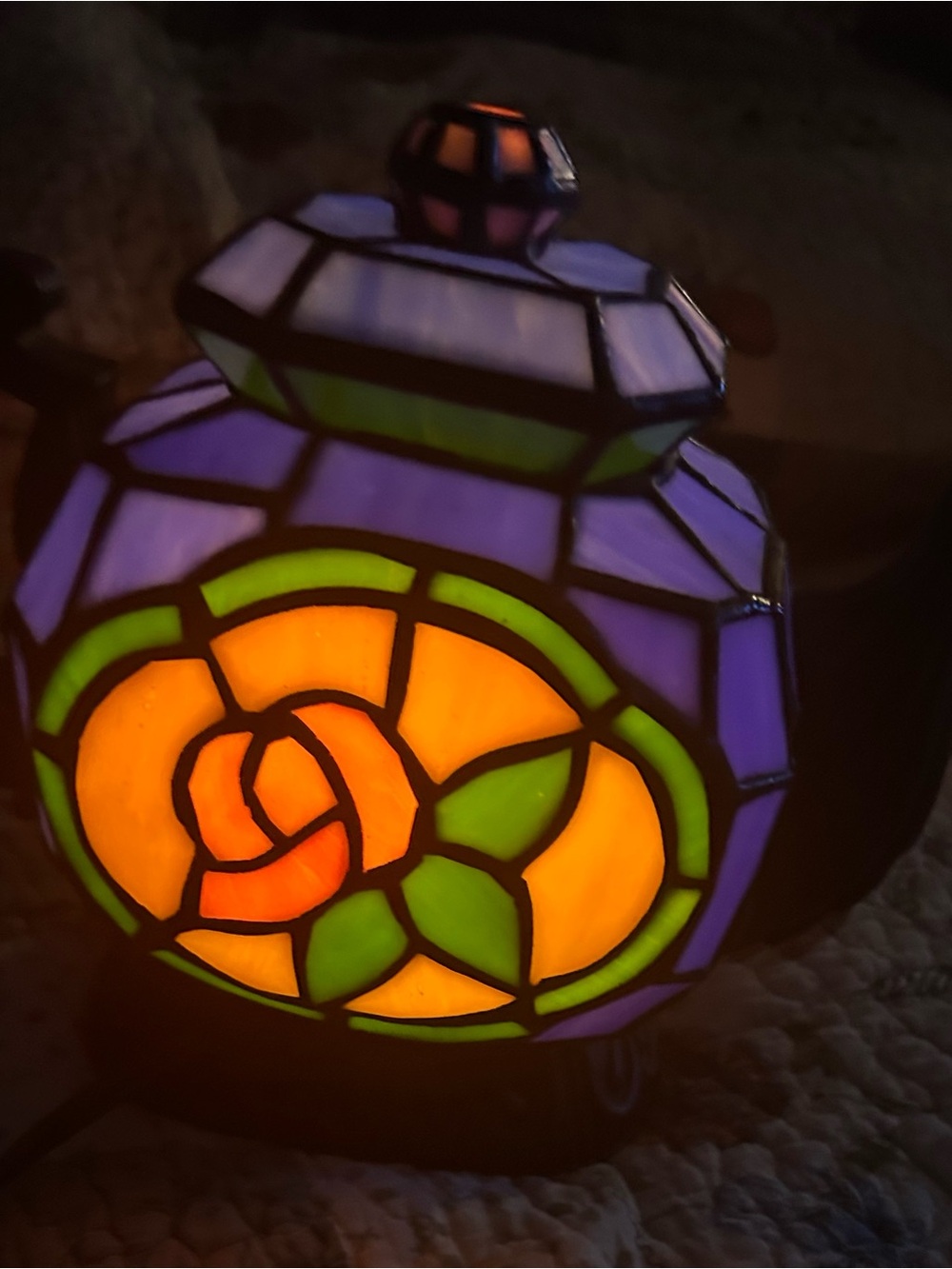 Cheyanne Tiffany style lamp